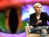 Η Lady Gaga Μιλάει για το Αόρατο Κακό Ερπετό και Περνάει Κρυφό Μήνυμα!