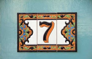 Ο Ιερός Αριθμός Επτά έτσι Όπως Δεν Έτυχε να τον Μάθουμε Ποτέ