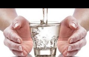 Κάντε πραγματικότητα τις επιθυμίες σας με ένα ποτήρι νερό