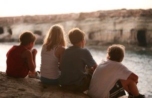 Υπάρχουν Τρία Είδη Φιλίας. Μόνο Ένα Αξίζει Πραγματικά Σύμφωνα με τον Αριστοτέλη