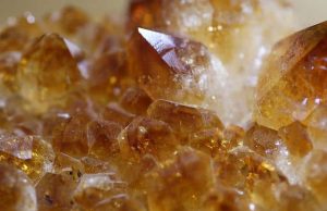 Κιτρίνης. Ο Λίθος του Πλούτου και της Καλοτυχίας