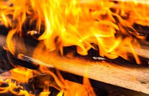 Για ποιο λόγο οι αρχαίοι έκαναν Καύση των Νεκρών