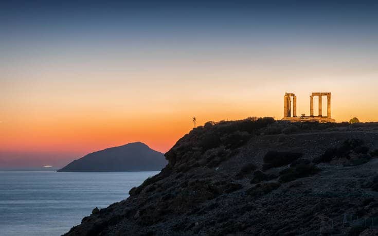 Το Μυστηριακό Σούνιο με την Θέα που «Κόβει» την Ανάσα