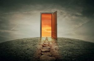 10 Σημαδιακά Όνειρα που Προδίδουν το Αύριο και Δεν Πρέπει να Αγνοούμε σουρεαλ ανοιχτη πορτα