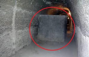 Τα 24 «εξωγήινα» μαύρα κουτιά από γρανίτη στην Αίγυπτο