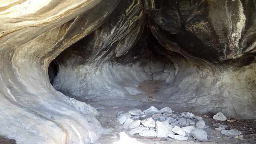 Το Άγνωστο Ορφικό Σπήλαιο με το Σχήμα Γυναικείου Κόλπου