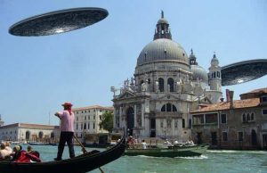 Η πρώτη μαζική επαφή με φιλικούς εξωγήινους έγινε. Βενετία και Ιπτάμενος δίσκος