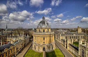 Μυστηριώδης Μπαταρία Δουλεύει 176 χρόνια και Κανείς Δεν Ξέρει Πώς!