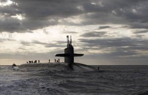 Τι Συνέβη όταν το Αμερικανικό Ναυτικό Ήρθε σε «Επαφή» με Άγνωστο Υποβρύχιο Αντικείμενο