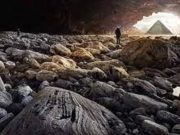 Στην Μεγάλη Υπόγεια Πυραμίδα της Αλάσκα