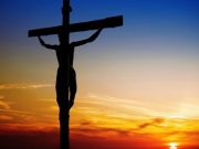 Τι Σημαίνει η Κάθε Μέρα της Μεγάλης Εβδομάδας που Λίγοι Γνωρίζουν Ο Ιησούς Χριστός στον Σταυρό