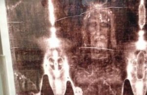 Το πρόσωπο του Χριστού όταν ήταν παιδί σε μία σειρά φωτογραφιών Το πρόσωπο του Χριστού όταν ήταν παιδί σε μία σειρά φωτογραφιών