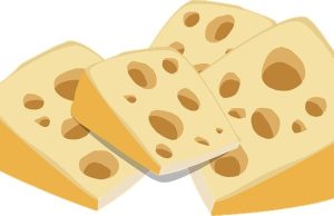 Ανέκδοτο: Μία κυριούλα μπαίνει στον μπακάλη της γειτονιάς και του ζητάει μισό κιλό τυρί τυρί