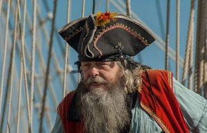 Ανέκδοτο: Κάποτε σε ένα πειρατικό καράβι υπήρχε ένας μούτσος