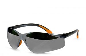 Ανέκδοτο: Ο Γιωρίκας αγοράζει γυαλιά ηλίου