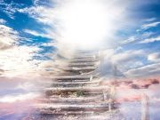 Το Θερινό Ηλιοστάσιο Ανοίγουν οι Πύλες της Ψυχής Σκάλα για το ταξίδι της ψυχής προς τον ουρανό
