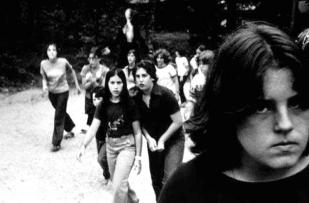 Ο θρύλος του Slender Man και το παράξενο βίντεο