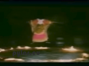 Σαμάνος Αιωρείται στον Αέρα Μπροστά σε Τηλεοπτικό Συνεργείο Σαμάνος Αιωρείται στον Αέρα Μπροστά σε Τηλεοπτικό Συνεργείο