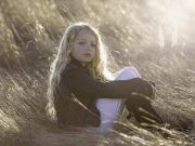 Οι Γονείς μου είναι Εξωγήινοι. Κατάγομαι από τις Πλειάδες Οι Γονείς μου είναι Εξωγήινοι. Κατάγομαι από τις Πλειάδες