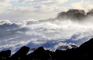 Γιατί ο Δίας Εξαφάνισε με Κατακλυσμό το Ανθρώπινο Γένος και πώς Δημιουργήθηκε ξανά η ανθρωπότητα