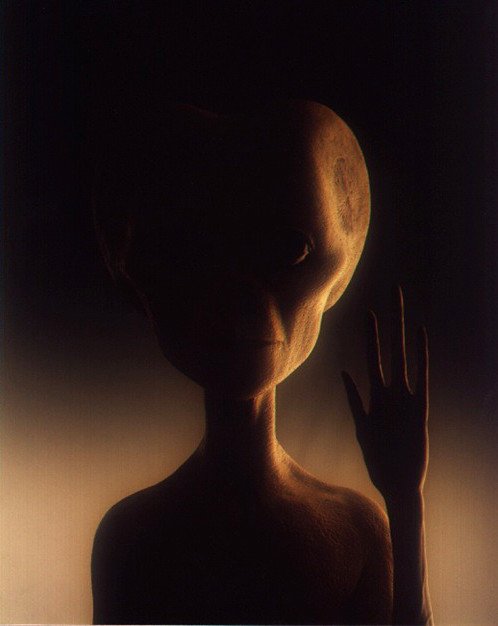 Η Φωτογραφία του Εξωγήινου που Δημοσιεύτηκε σε Συστημικό Περιοδικό και Πιστεύεται ότι Είναι Αληθινή