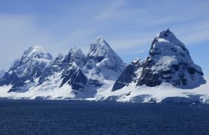 Εξωγήινη βάση στην Ανταρκτική δείχνει φωτογραφία, σύμφωνα με ουφολόγους