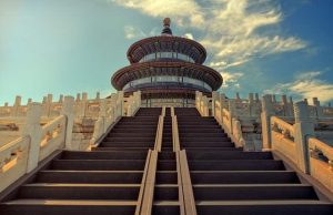 Γιατί οι Κινέζοι αποκαλούνται «Ουράνιοι» και το μέρος όπου κατέβηκαν «Κράτος του Ουρανού»! temple-of-heaven