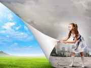 Επιστήμονας πιστεύει ότι τα όνειρα προβλέπουν το μέλλον και αναλύει το σκεπτικό της Μικρό κορίτσι γυρίζοντας σελίδα σε μία άλλη πραγματικότητα