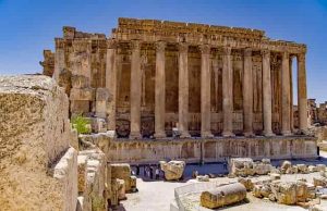 Τι υπάρχει κάτω από των γιγαντιαίων διαστάσεων ναό του Διός στον Λίβανο;