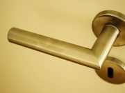 Ανέκδοτο: Τρεις συνάδελφοι, ένας Κρητικός, ένας Αθηναίος κι ένας Πόντιος κάνουν κοπάνα από την δουλειά