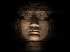 Στην υπόγεια δεξαμενή Κωνσταντινούπολη Βάση κίονα στην υπόγεια δεξαμενή