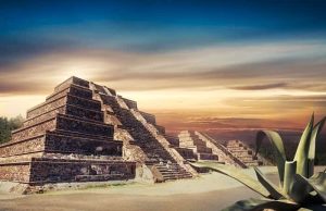 Αζτέκοι. Η αρχή και το τέλος μιας αυτοκρατορίας Πυραμίδα που έφτιαξαν Αζτέκοι